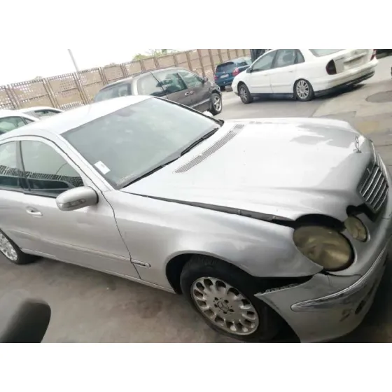 MERCEDES CLASE E (W211) BERLINA '2005 3.2 CDI CAT GRIS