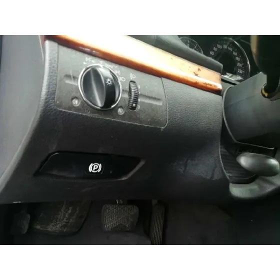 MERCEDES CLASE E (W211) BERLINA '2005 3.2 CDI CAT GRIS