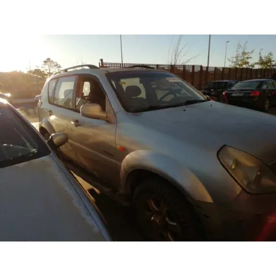 SSANGYONG REXTON '2004 2.9 TURBODIESEL CAT GRIS