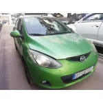 MAZDA 2 LIM. (DE) MAZDA 2 LIM. (DE) '2007 1.3 STYLE (5-PTAS.) VERDE 2010