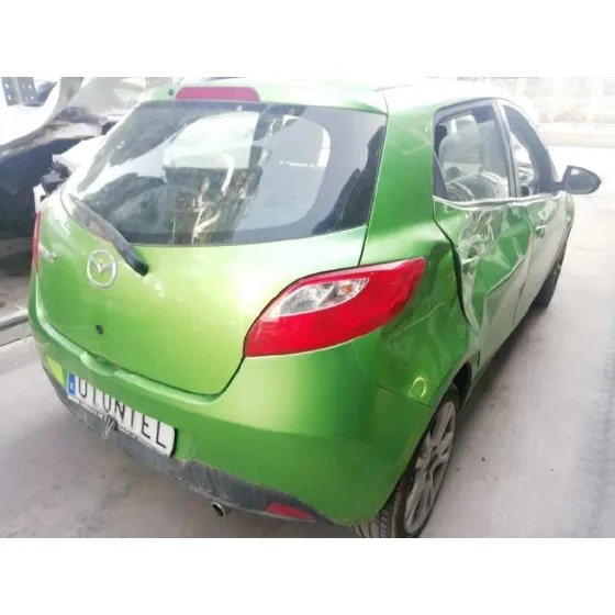 MAZDA 2 LIM. (DE) '2007 1.3 STYLE (5-PTAS.) VERDE