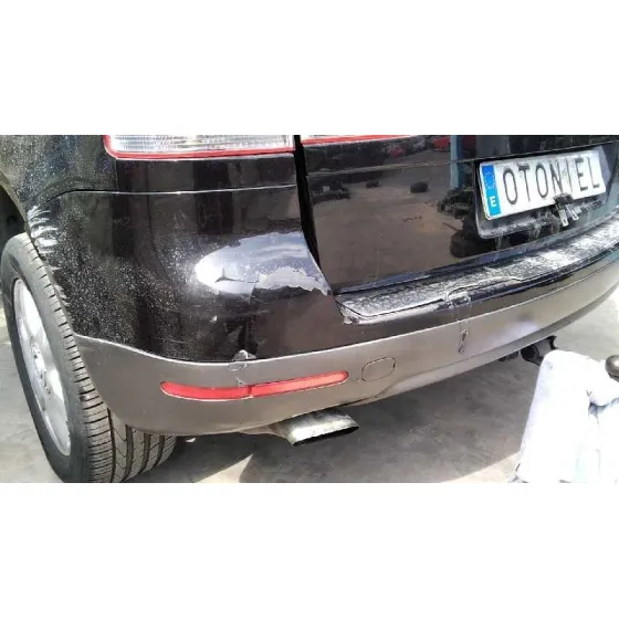 VOLKSWAGEN TOUAREG (7LA) '2004 TDI V10 NEGRO