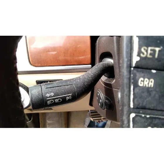 VOLKSWAGEN TOUAREG (7LA) '2004 TDI V10 NEGRO
