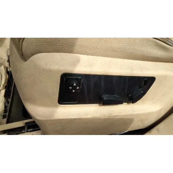 VOLKSWAGEN TOUAREG (7LA) '2004 TDI V10 NEGRO