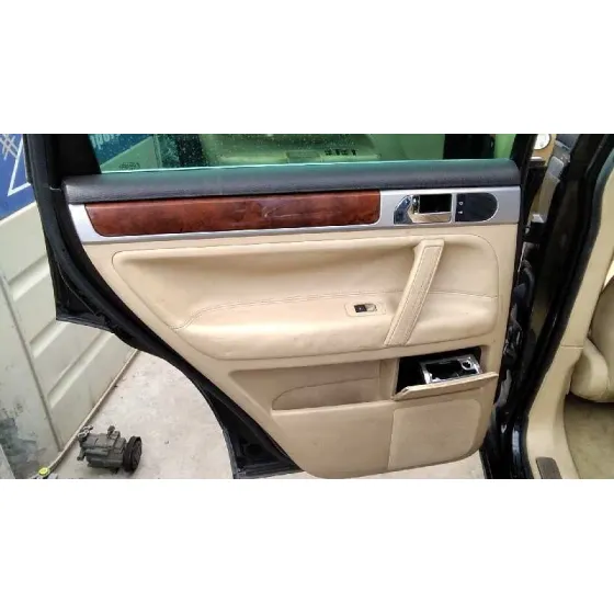 VOLKSWAGEN TOUAREG (7LA) '2004 TDI V10 NEGRO