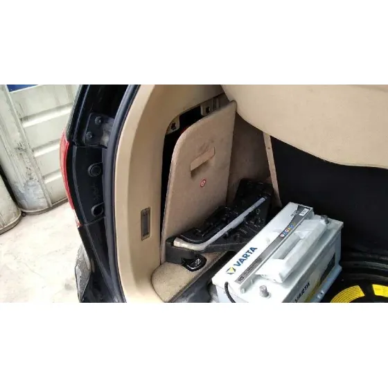 VOLKSWAGEN TOUAREG (7LA) '2004 TDI V10 NEGRO