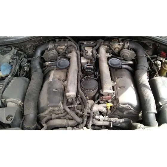 VOLKSWAGEN TOUAREG (7LA) '2004 TDI V10 NEGRO