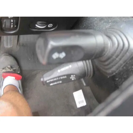 FORD MONDEO BERLINA (GD) '2000 AMBIENTE PLATA