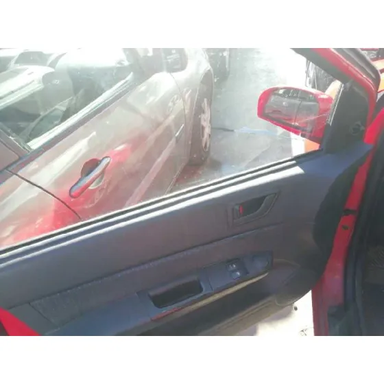 HYUNDAI GETZ (TB) '2006 1.1 BASICO ROJO