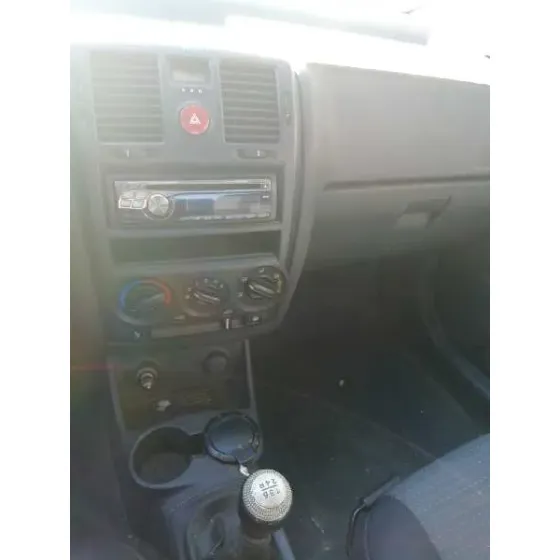 HYUNDAI GETZ (TB) '2006 1.1 BASICO ROJO
