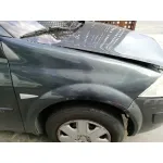 RENAULT MEGANE II BERLINA 5P '2004 1.5 DCI DIESEL GRIS