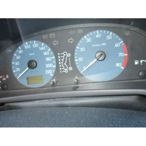 CITROEN XSARA BERLINA '2001 1.6I 16V SX AZUL