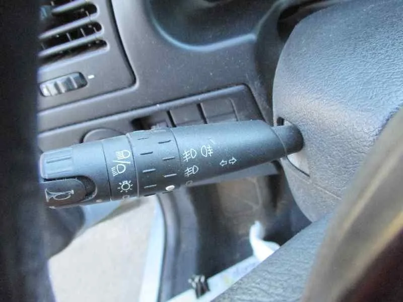 CITROEN XSARA BERLINA '2001 1.6I 16V SX AZUL