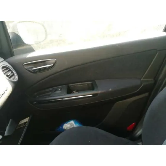FIAT BRAVO (198) '2009 1.6 16V ACTIVE MULTIJET (77KW) NEGRO
