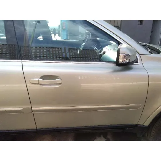 VOLVO XC90 '2006 D5 EXECUTIVE (7 ASIENTOS) (136KW) VERDE