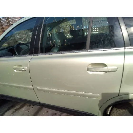 VOLVO XC90 '2006 D5 EXECUTIVE (7 ASIENTOS) (136KW) VERDE