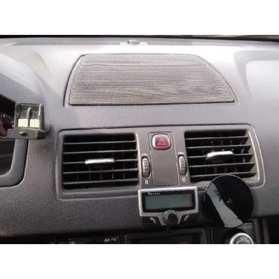 VOLVO XC90 '2006 D5 EXECUTIVE (7 ASIENTOS) (136KW) VERDE