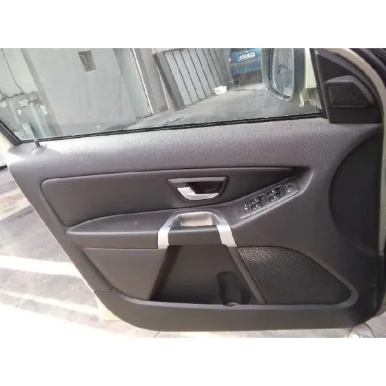 VOLVO XC90 '2006 D5 EXECUTIVE (7 ASIENTOS) (136KW) VERDE