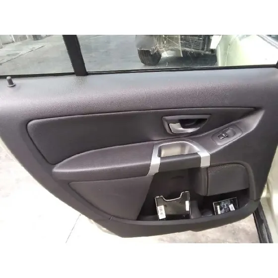 VOLVO XC90 '2006 D5 EXECUTIVE (7 ASIENTOS) (136KW) VERDE