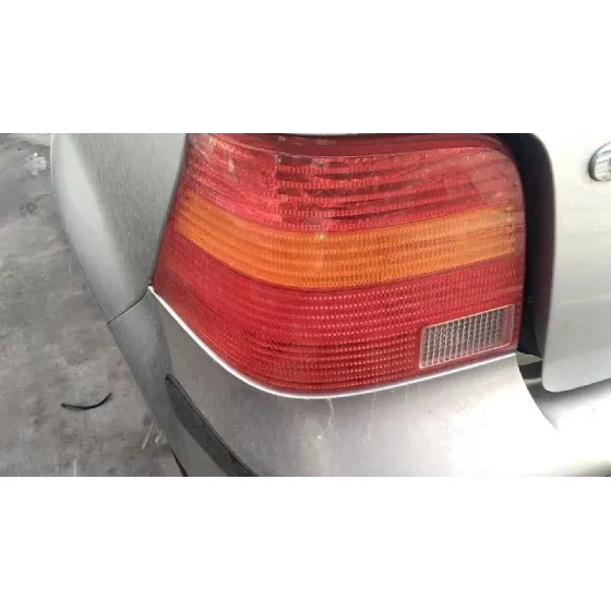 VOLKSWAGEN GOLF IV BERLINA (1J1) '2003 SPIRIT GRIS