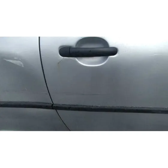 VOLKSWAGEN GOLF IV BERLINA (1J1) '2003 SPIRIT GRIS
