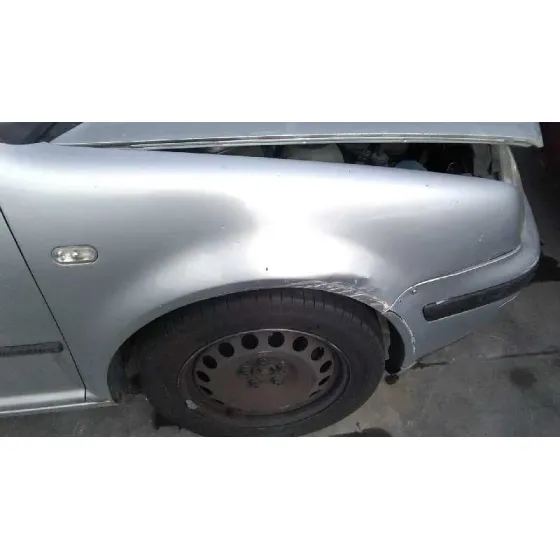 VOLKSWAGEN GOLF IV BERLINA (1J1) '2003 SPIRIT GRIS