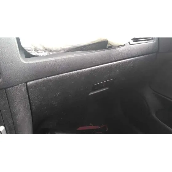 VOLKSWAGEN GOLF IV BERLINA (1J1) '2003 SPIRIT GRIS