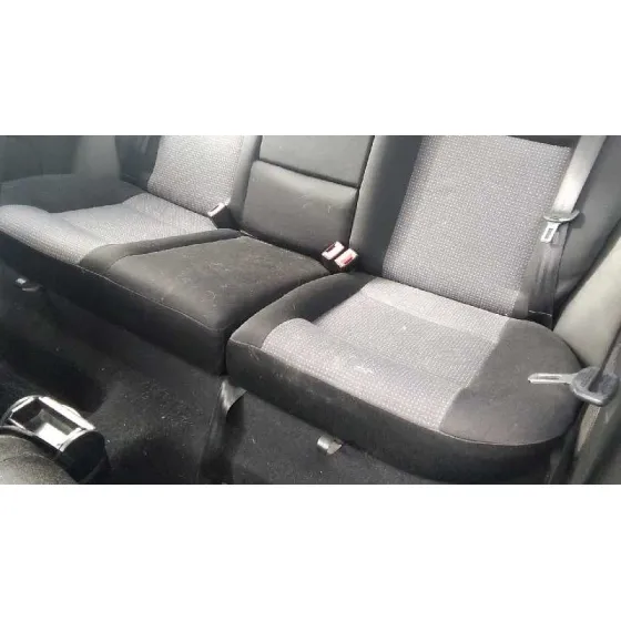 VOLKSWAGEN GOLF IV BERLINA (1J1) '2003 SPIRIT GRIS