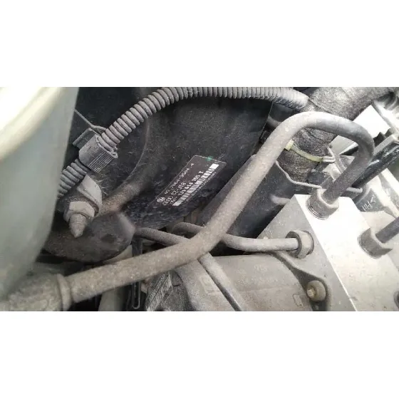 VOLKSWAGEN GOLF IV BERLINA (1J1) '2003 SPIRIT GRIS