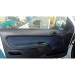 PEUGEOT 206 BERLINA PEUGEOT 206 BERLINA '2004 * BLANCO 1998