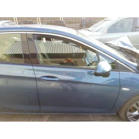 OPEL ASTRA K LIM. 5TÜRIG '2016 EXCELLENCE AZUL