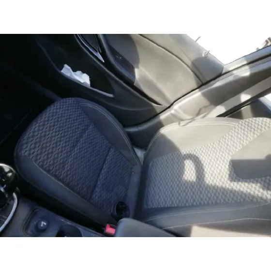 OPEL ASTRA K LIM. 5TÜRIG '2016 EXCELLENCE AZUL