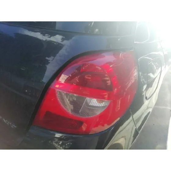 RENAULT CLIO III '2005 1.5 DCI DIESEL CAT (K9K-830) NEGRO
