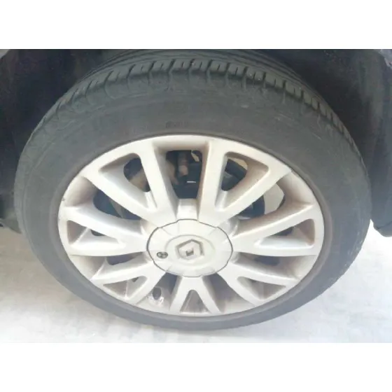 RENAULT CLIO III '2005 1.5 DCI DIESEL CAT (K9K-830) NEGRO