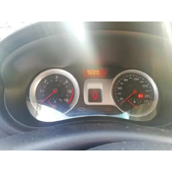 RENAULT CLIO III '2005 1.5 DCI DIESEL CAT (K9K-830) NEGRO