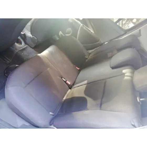 RENAULT CLIO III '2005 1.5 DCI DIESEL CAT (K9K-830) NEGRO