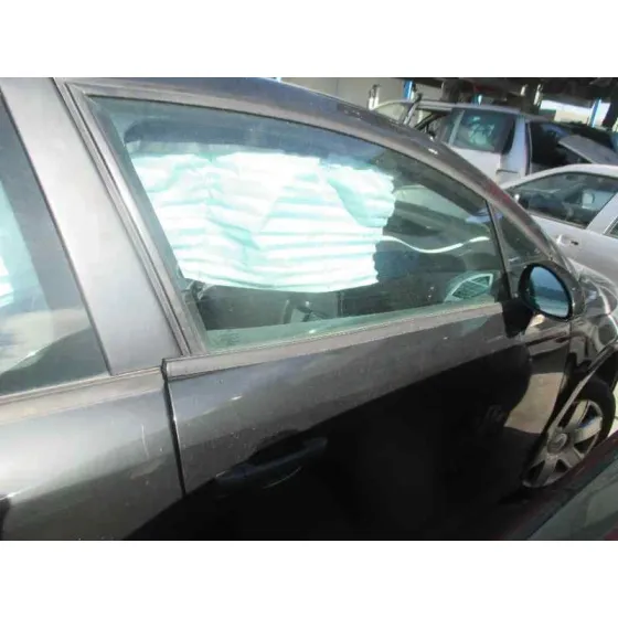 CITROEN C4 COUPE '2004 VTR NEGRO