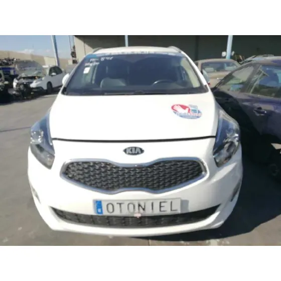 KIA CARENS ( ) '2016 BASIC BLANCO