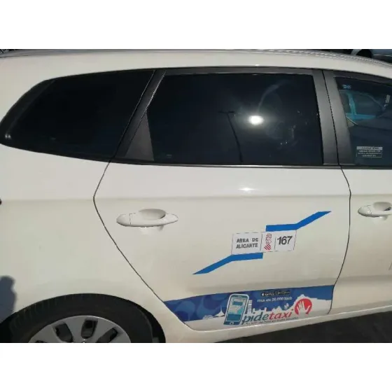KIA CARENS ( ) '2016 BASIC BLANCO