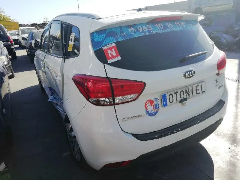 KIA CARENS ( ) '2016 BASIC BLANCO