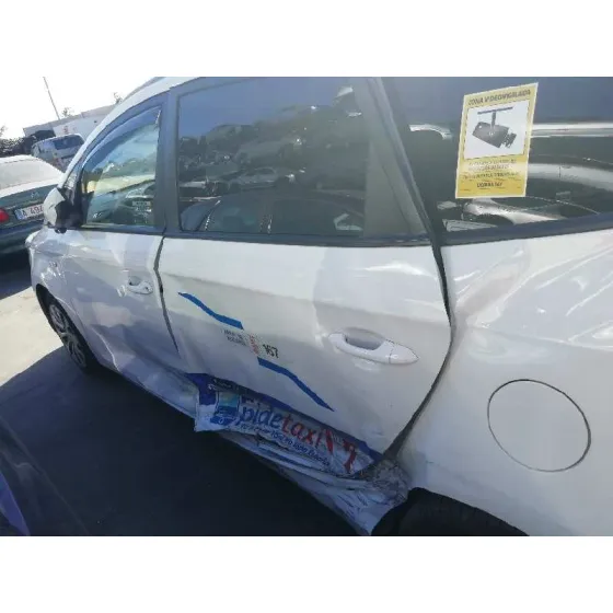 KIA CARENS ( ) '2016 BASIC BLANCO