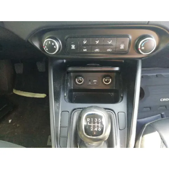 KIA CARENS ( ) '2016 BASIC BLANCO