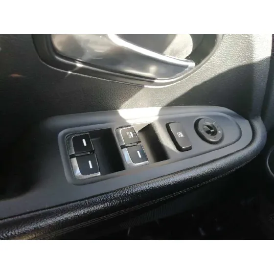 KIA CARENS ( ) '2016 BASIC BLANCO