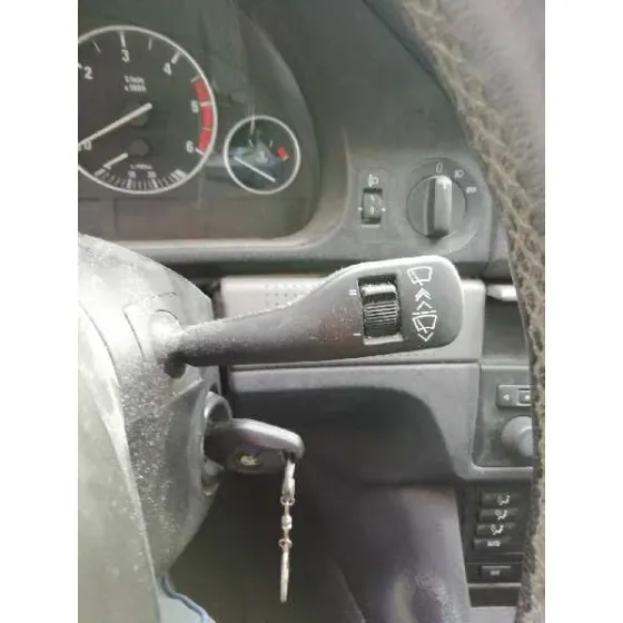 BMW SERIE 5 BERLINA (E39) '2002 2.5 24V TURBODIESEL CAT GRIS AZULADO