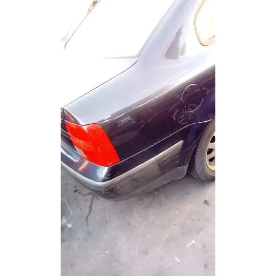 VOLKSWAGEN PASSAT BERLINA (3B2) '1997 COMFORTLINE AZUL