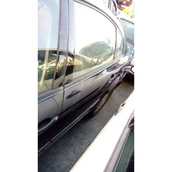 VOLKSWAGEN PASSAT BERLINA (3B2) '1997 COMFORTLINE AZUL