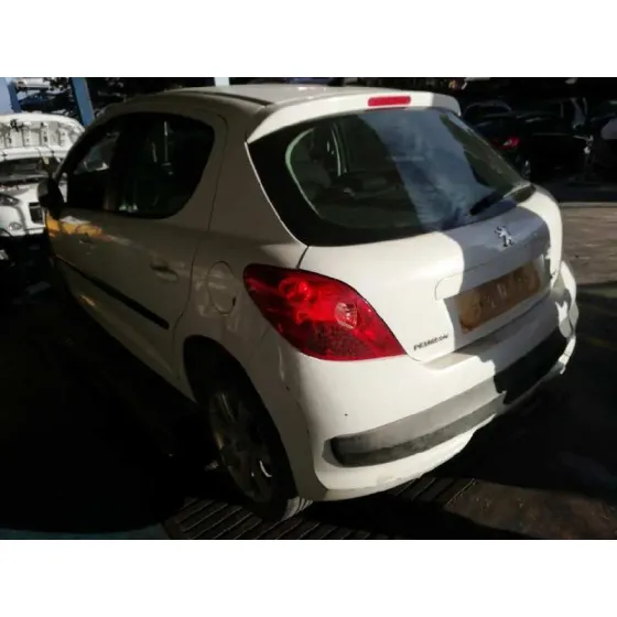PEUGEOT 207 '2008 XS BLANCO