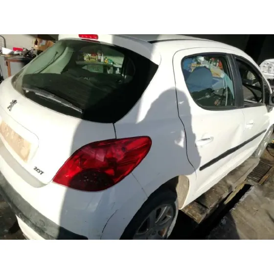 PEUGEOT 207 '2008 XS BLANCO