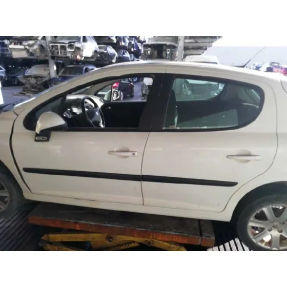 PEUGEOT 207 '2008 XS BLANCO