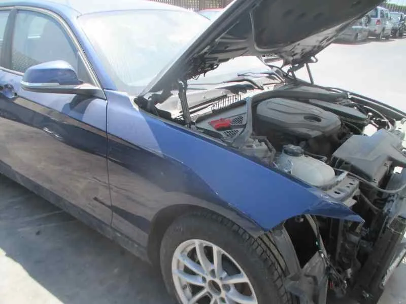 BMW SERIE 1 LIM. 5-TRG. (F20) '2016 116D AZUL METALIZADO
